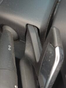 usuwanie-kurzu-z-nawiewow-pedzelkowanie-detailing-pred