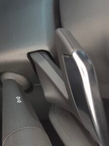 usuwanie-kurzu-z-nawiewow-pedzelkowanie-detailing-po