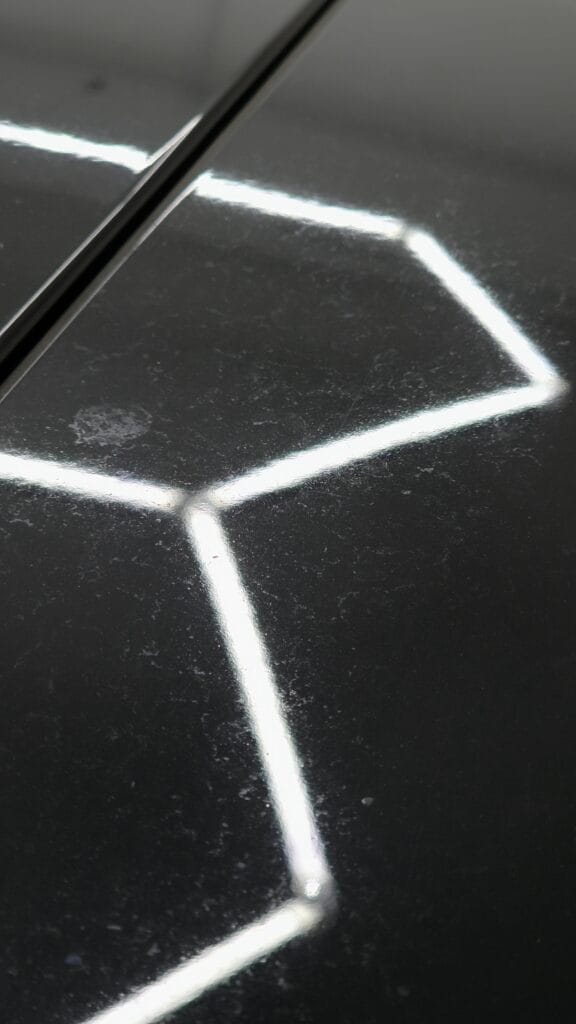 Usuwanie uciążliwych osadów DazzleDrive przed Mercedes Klasa A